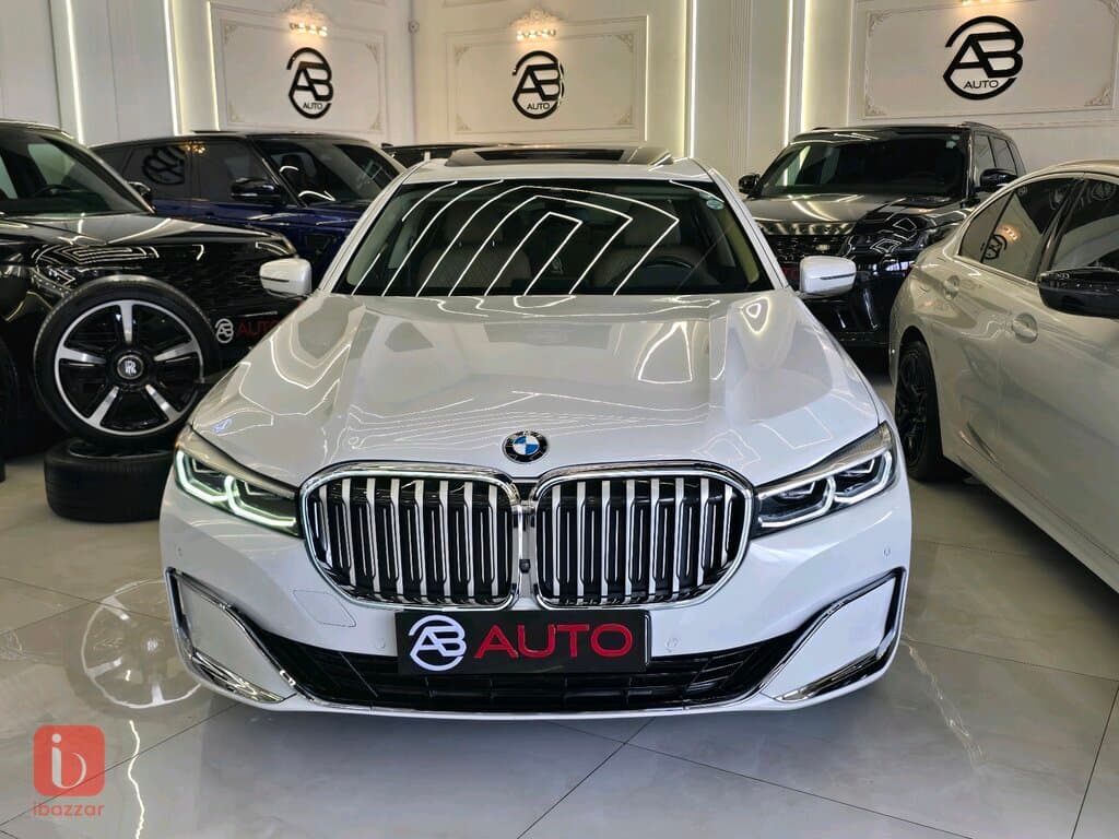 BMW 7-Series 740i 1