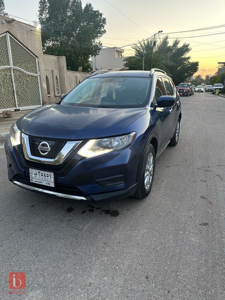 Nissan Rogue SV