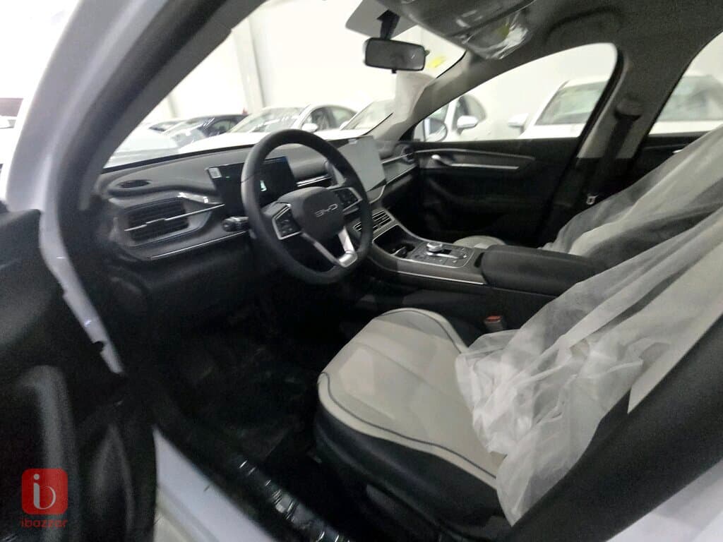 BYD Seal 05 6