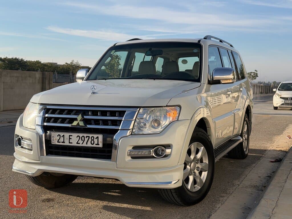 Mitsubishi Pajero GLX