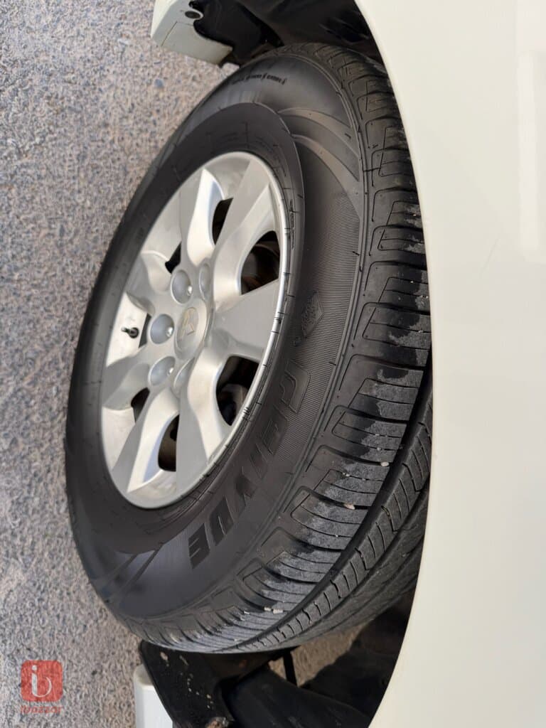 Mitsubishi Pajero GLX 6