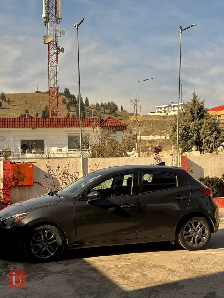 Toyota Yaris IA 5
