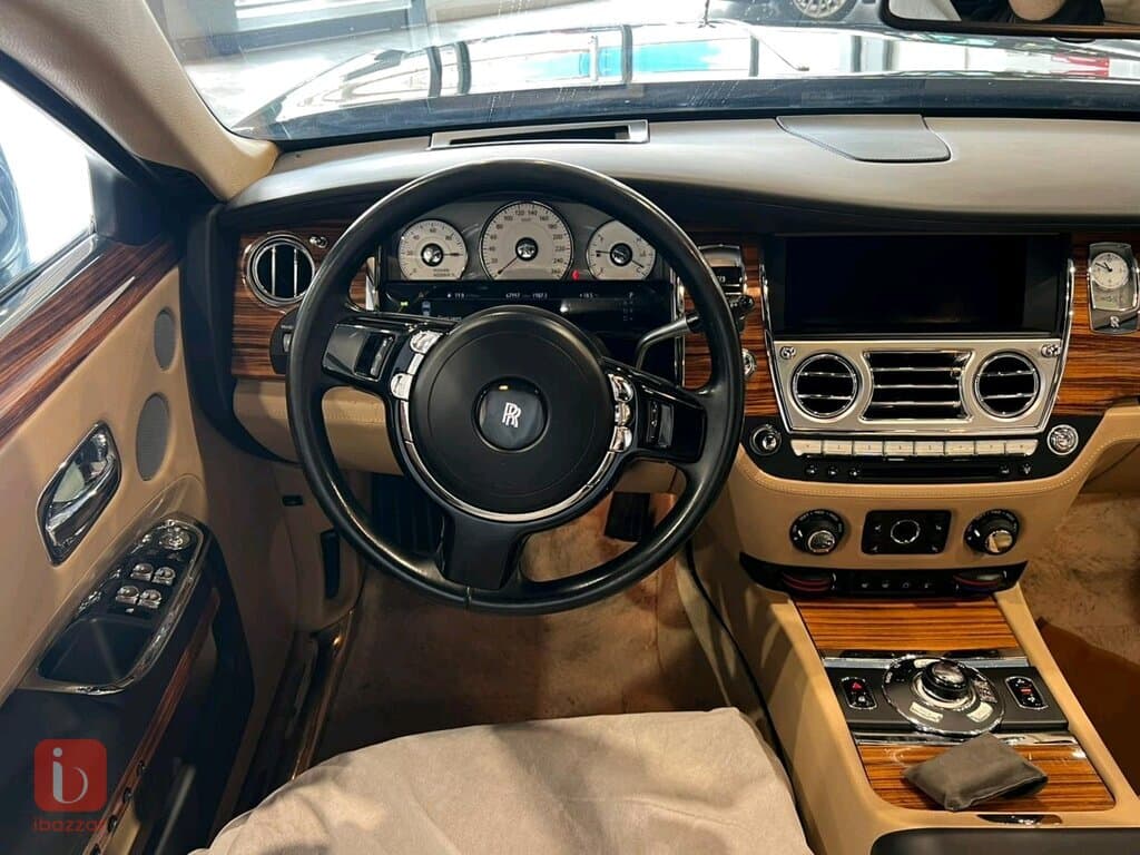 Rolls Royce Ghost Standard — photo 14