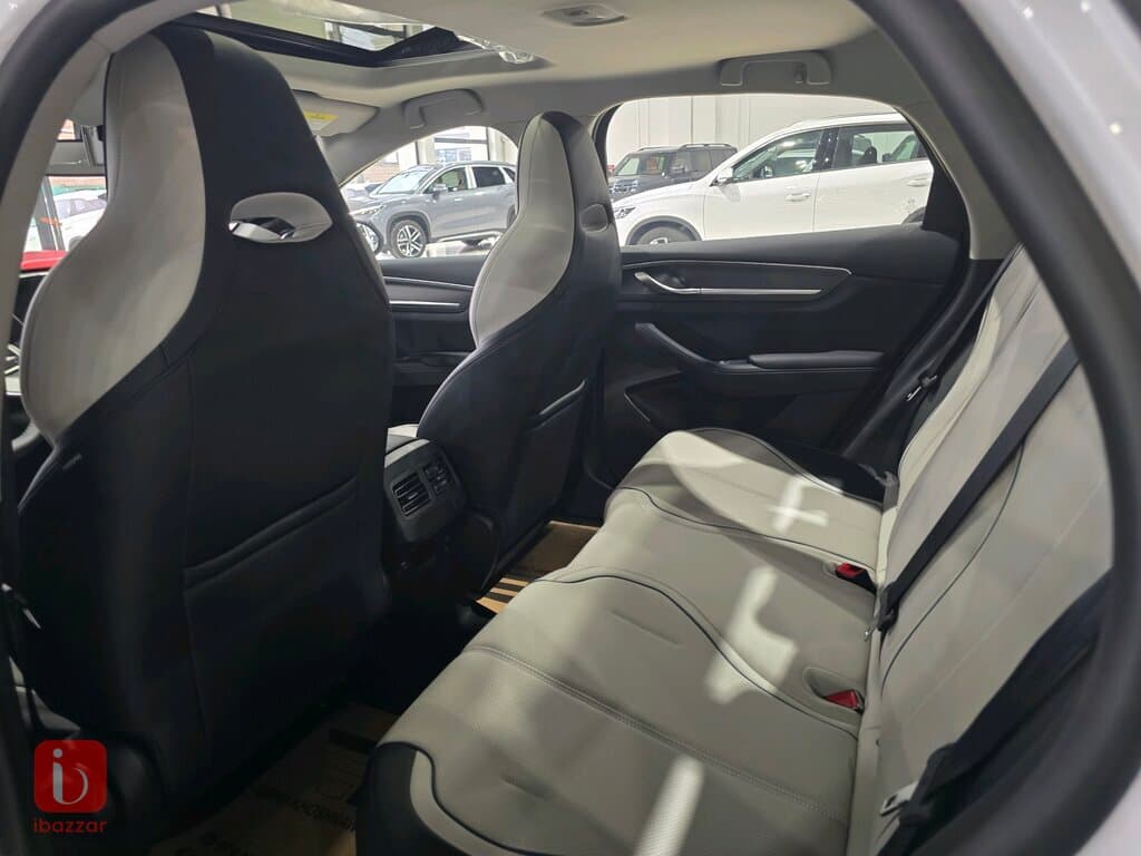 BYD Seal 05 6
