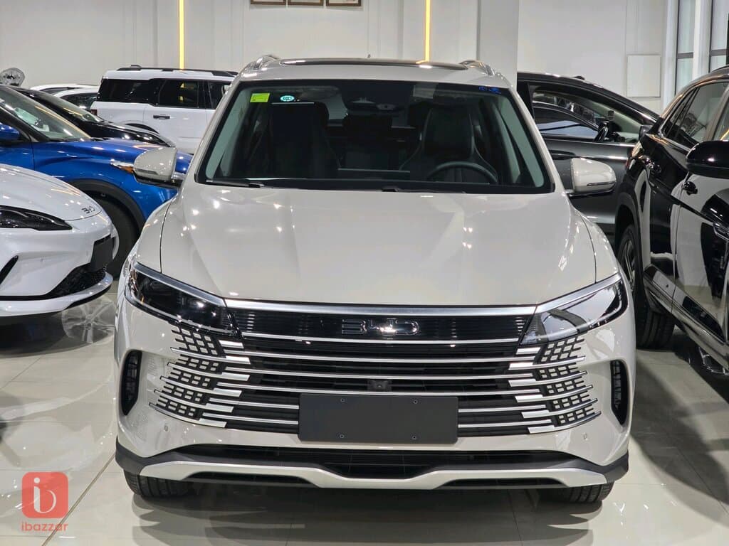 BYD Seal 05 1