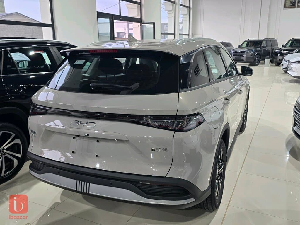 BYD Seal 05 4