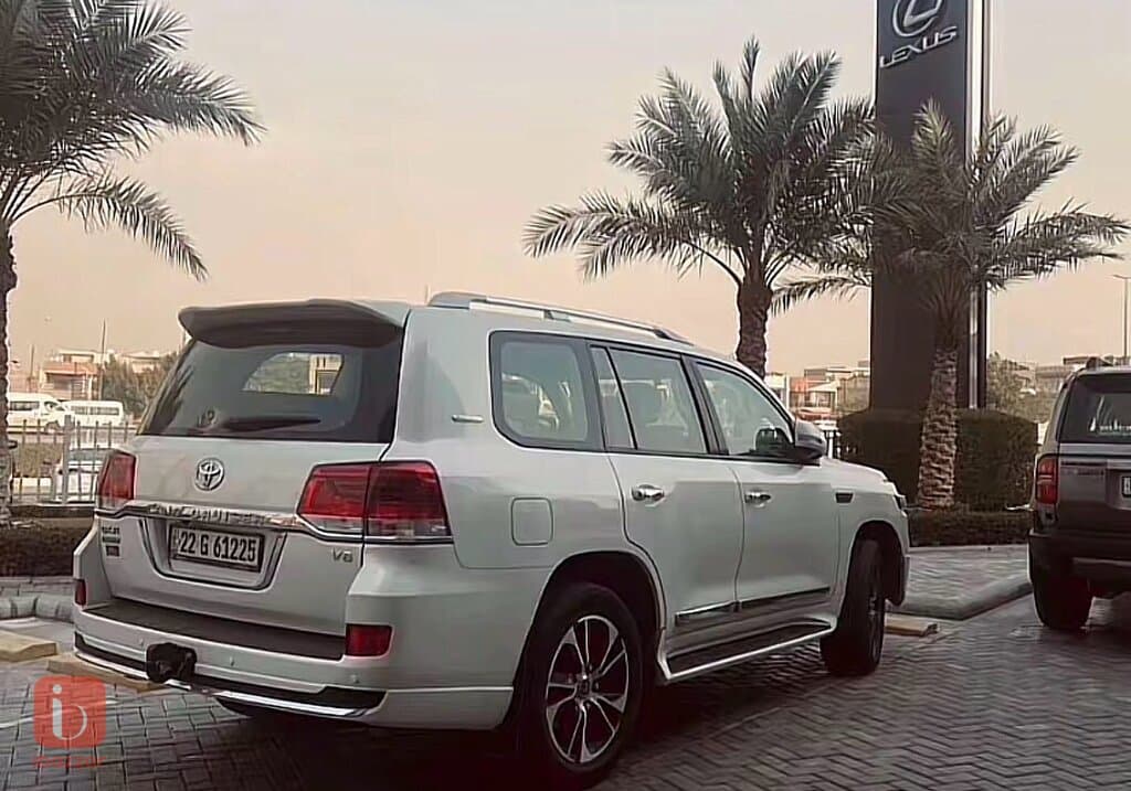 Toyota Land Cruiser GXR 5