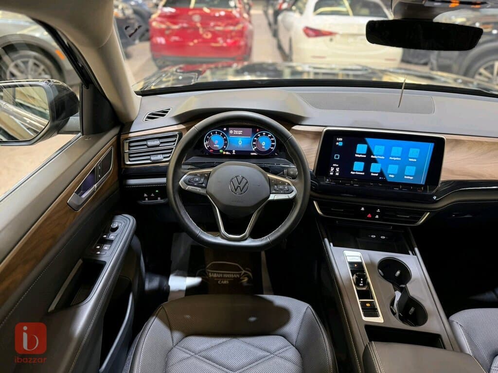 Volkswagen Atlas SE 12