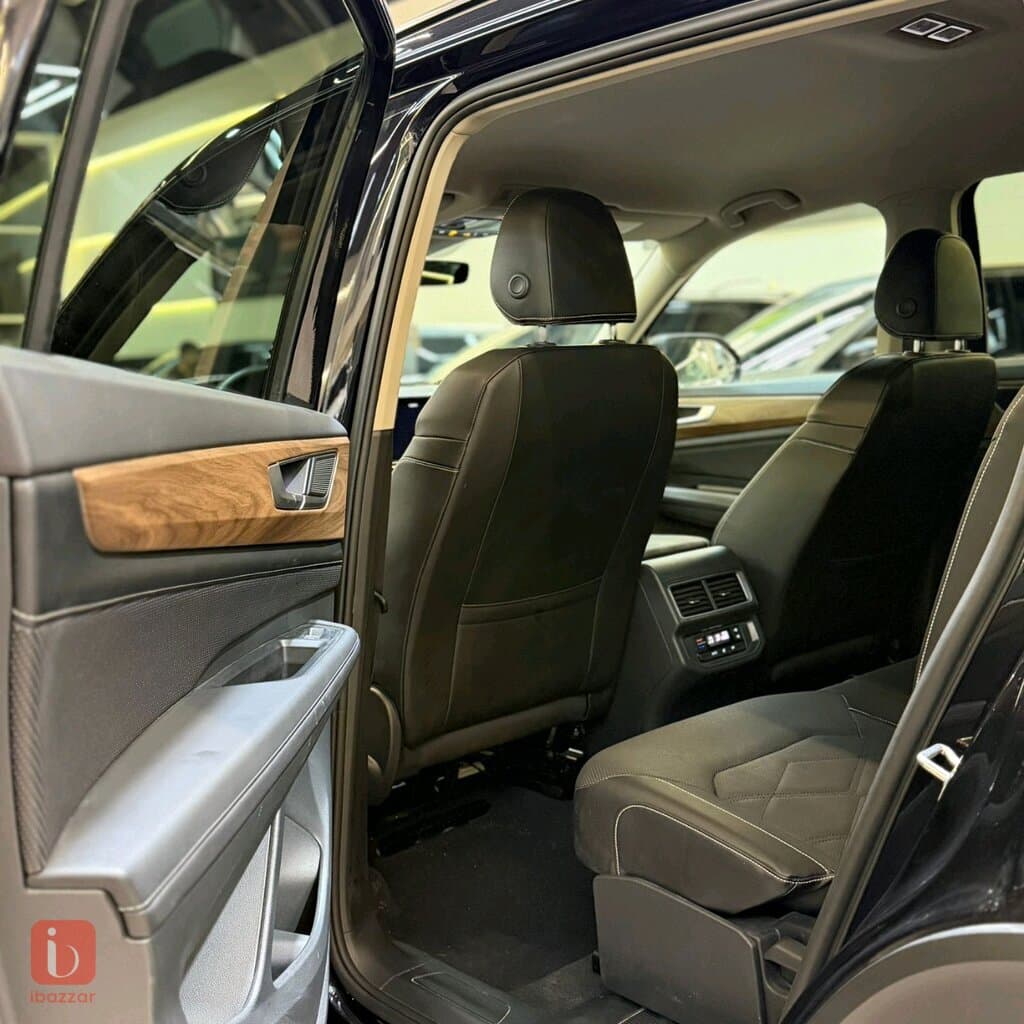 Volkswagen Atlas SE 10