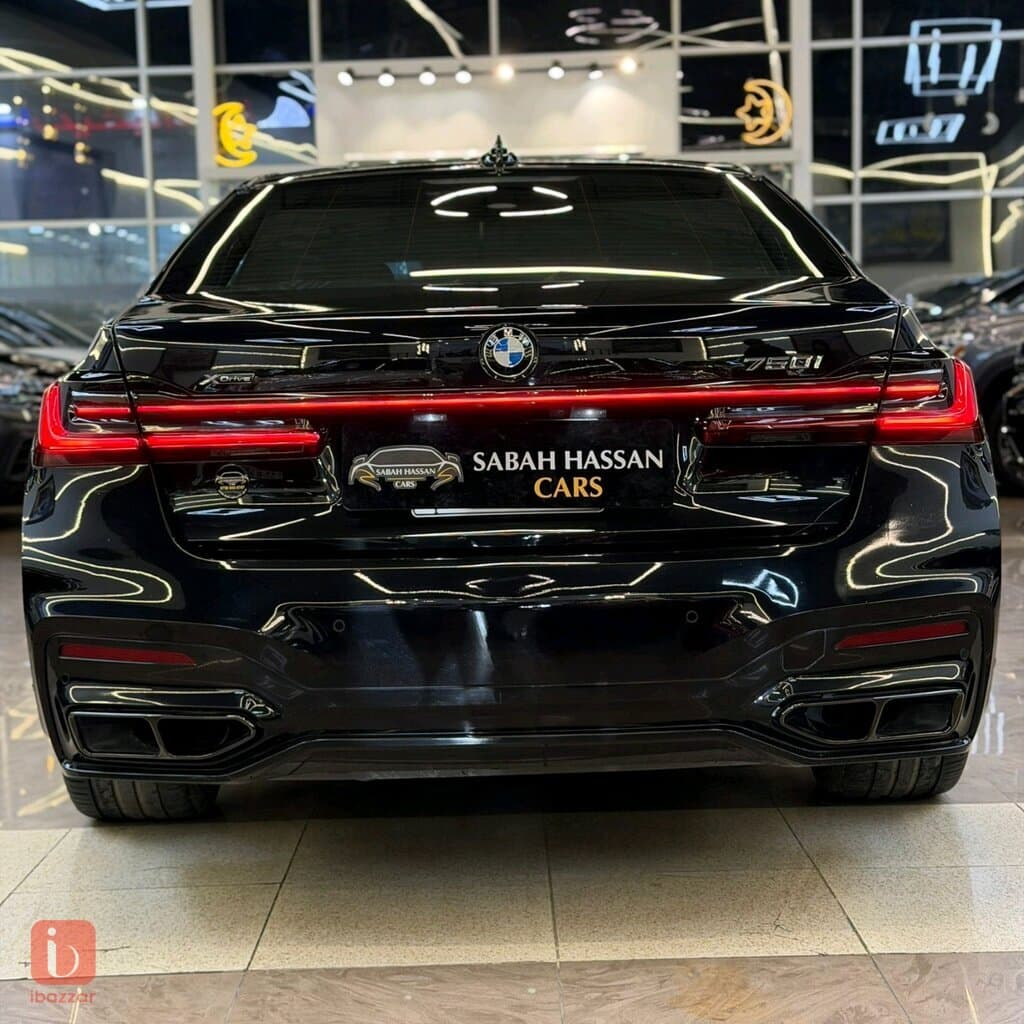 BMW 7-Series 750i 5
