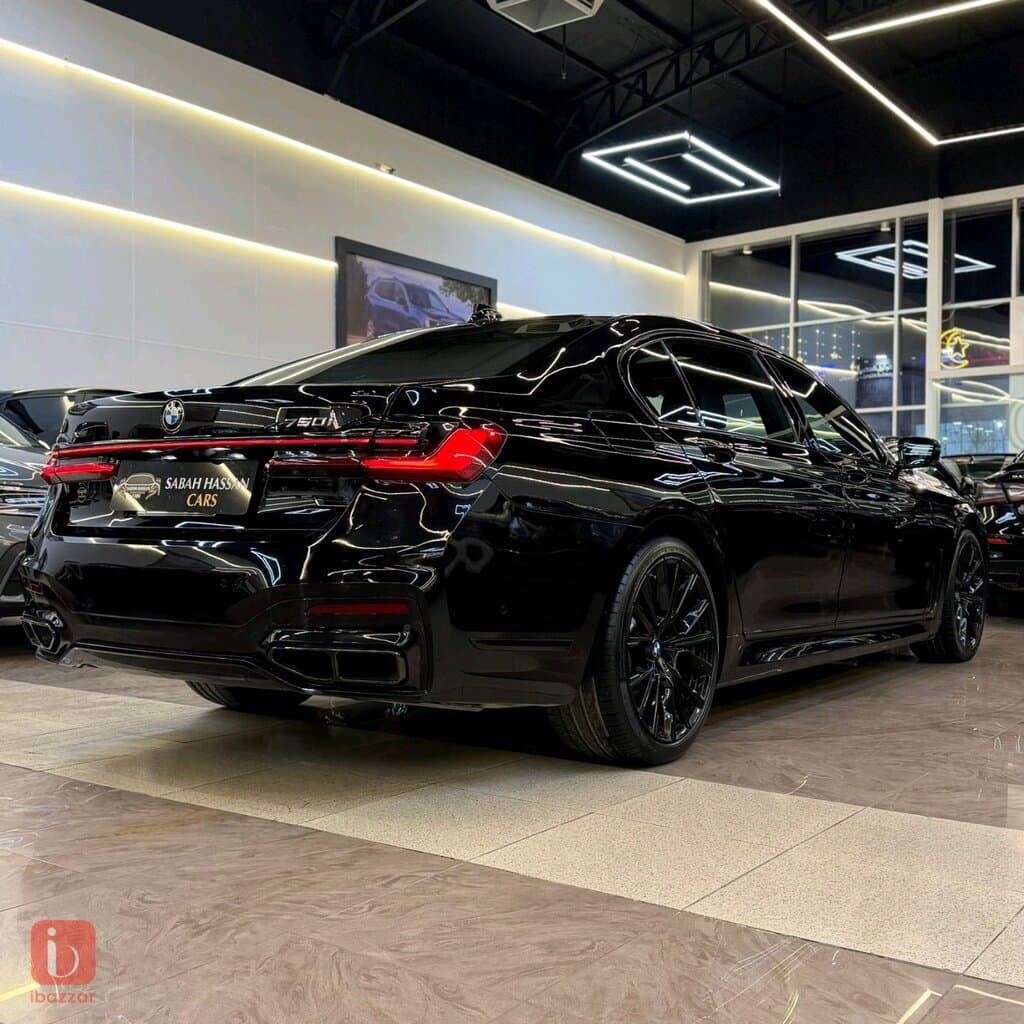 BMW 7-Series 750i 6