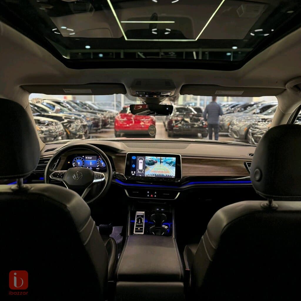 Volkswagen Atlas SE 13