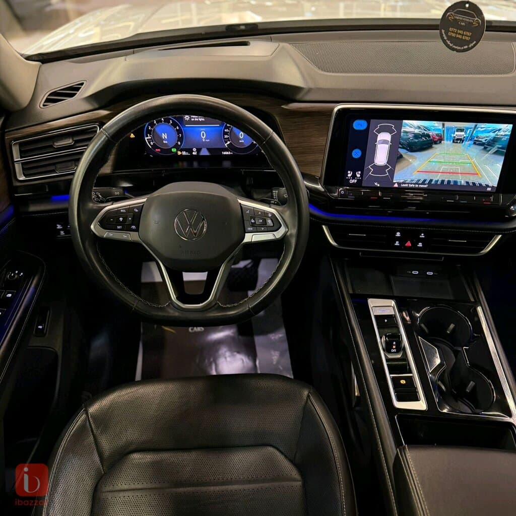 Volkswagen Atlas SE 14
