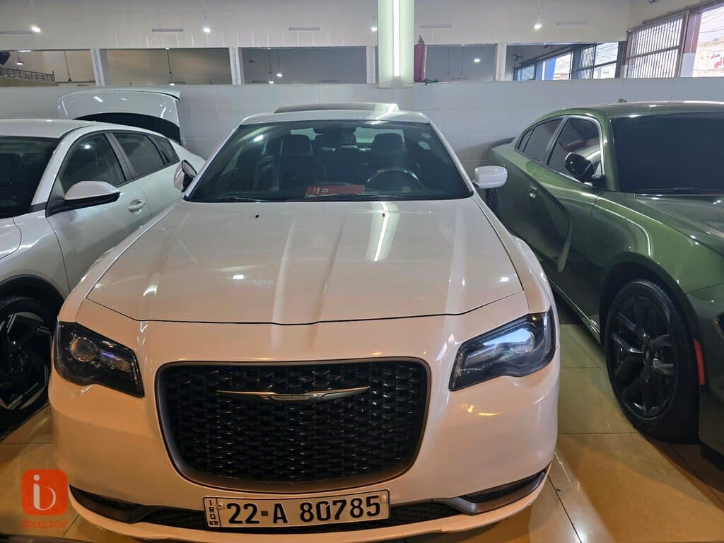 Chrysler 300 S