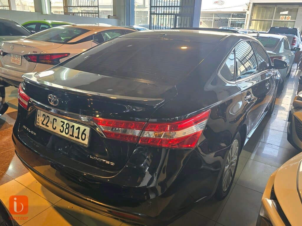 Toyota Avalon Limited 3