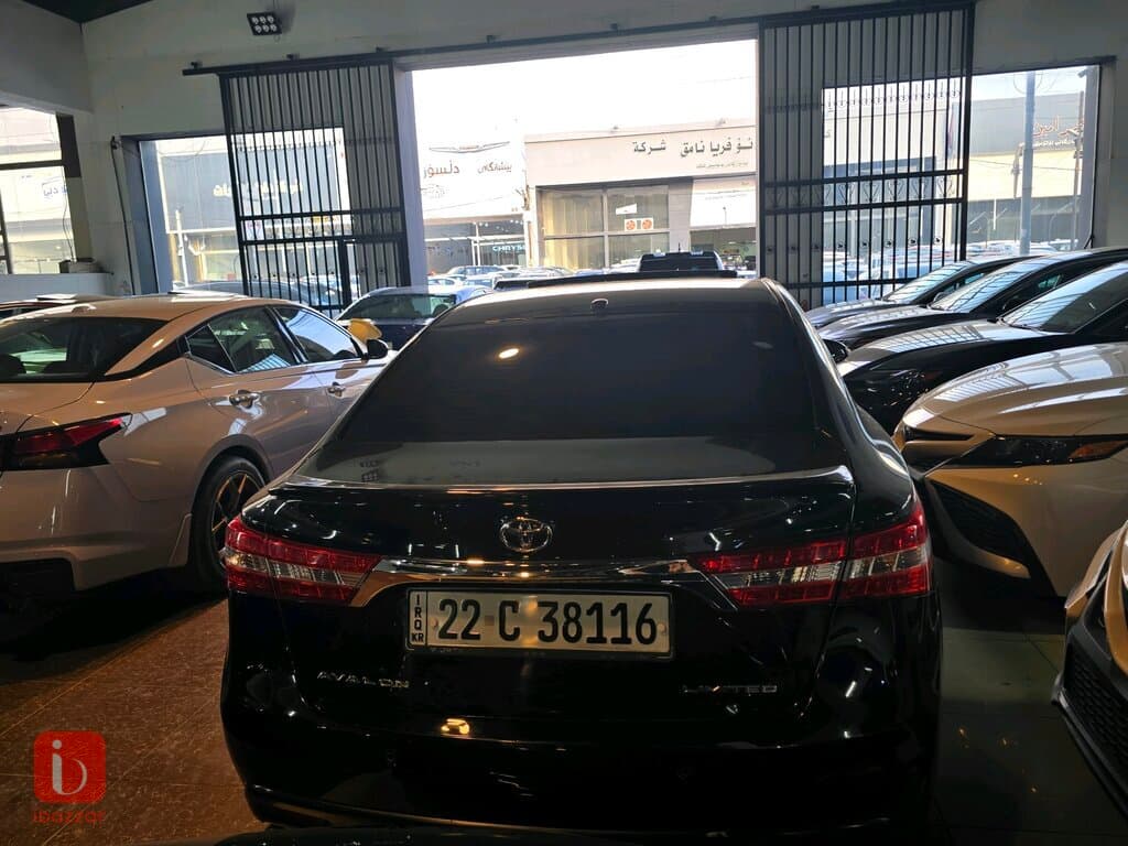 Toyota Avalon Limited 4