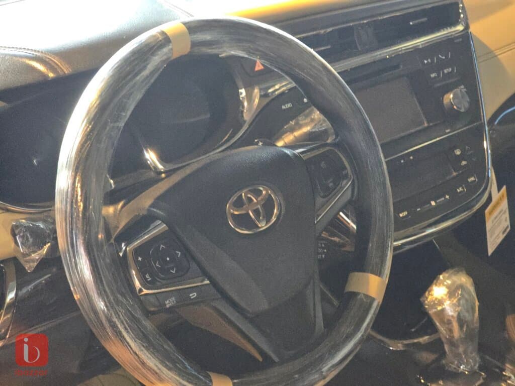 Toyota Avalon Limited 8