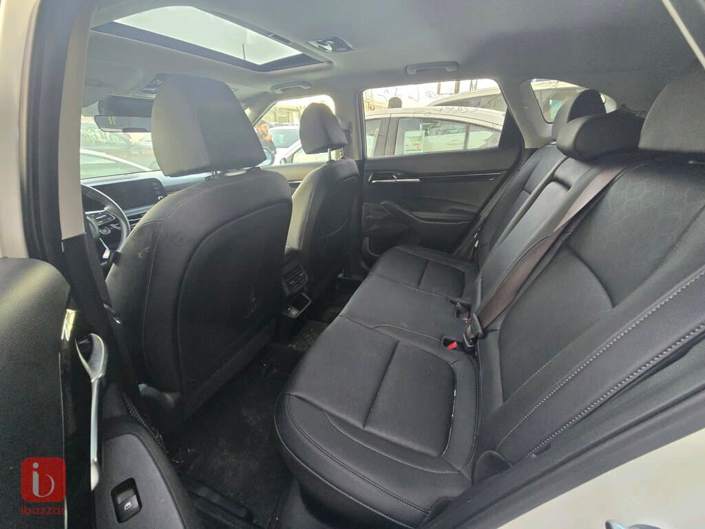 KIA Seltos 6