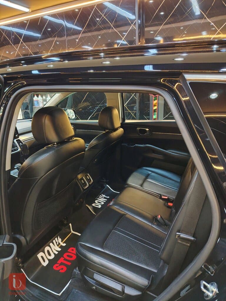 KIA Sorento 8
