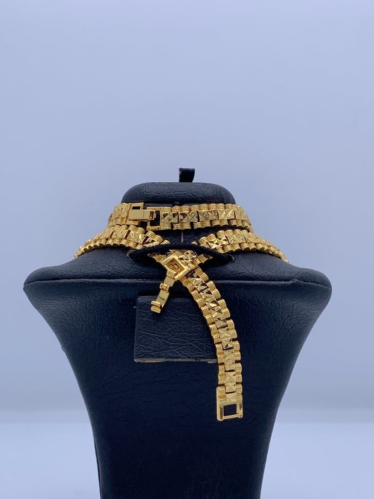 Women's Jewelry Set - Gold 4