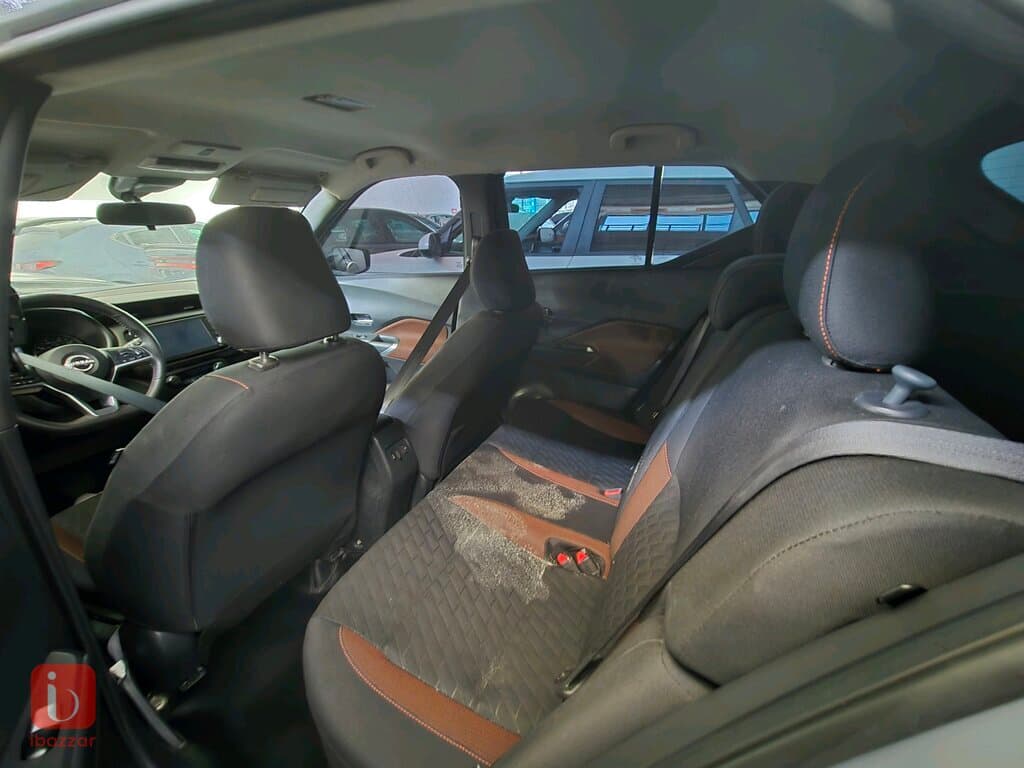 Nissan Kicks SR 5
