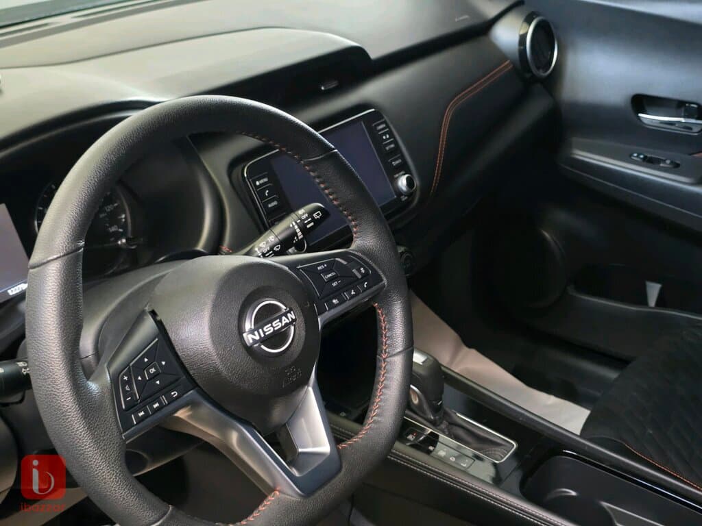 Nissan Kicks SR 7