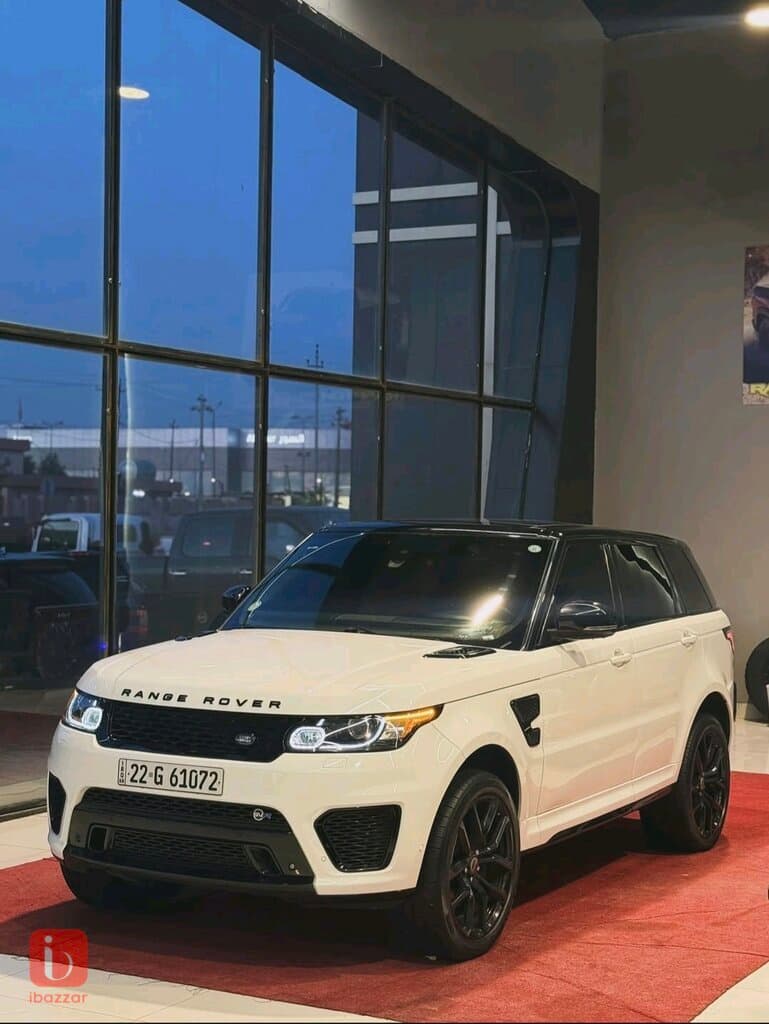 Land Rover Range Rover Sport SVR