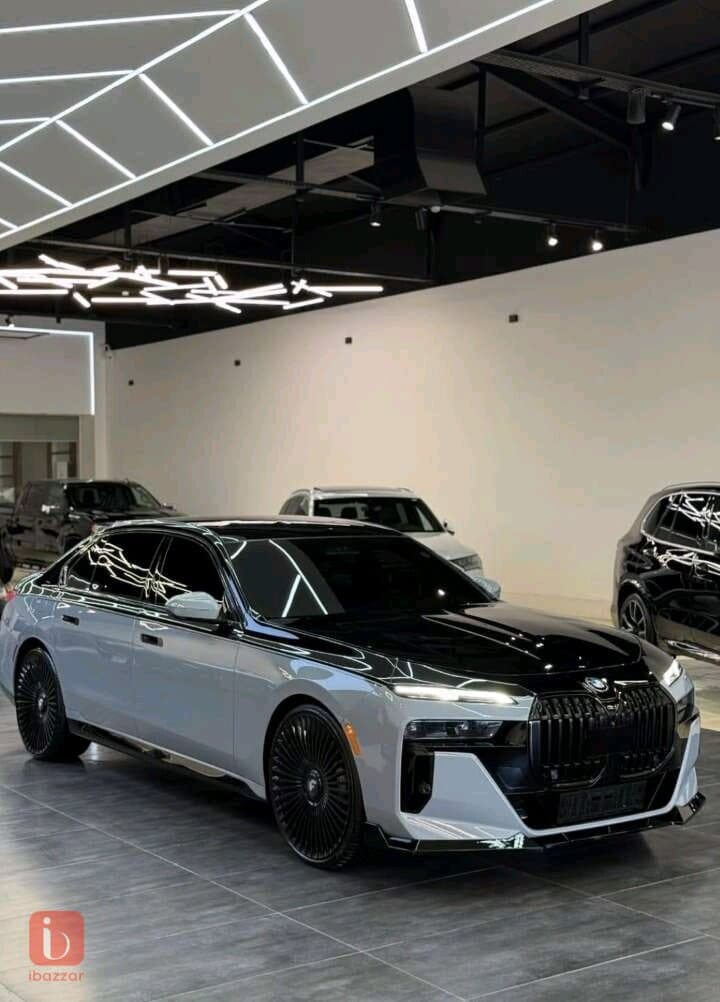 BMW 7-Series 760i 3