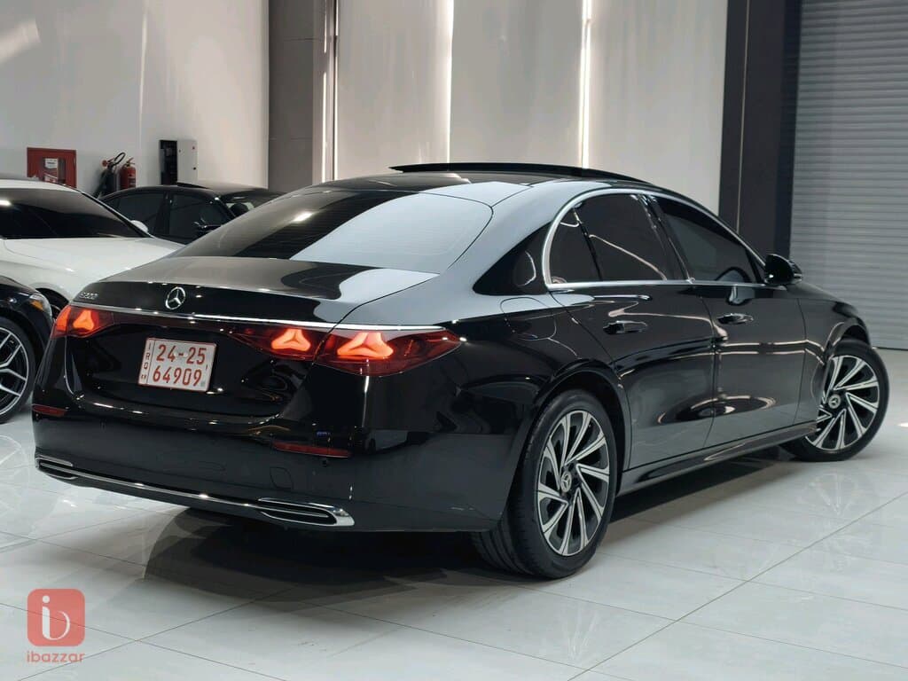 Mercedes-Benz E-Class E 200 5