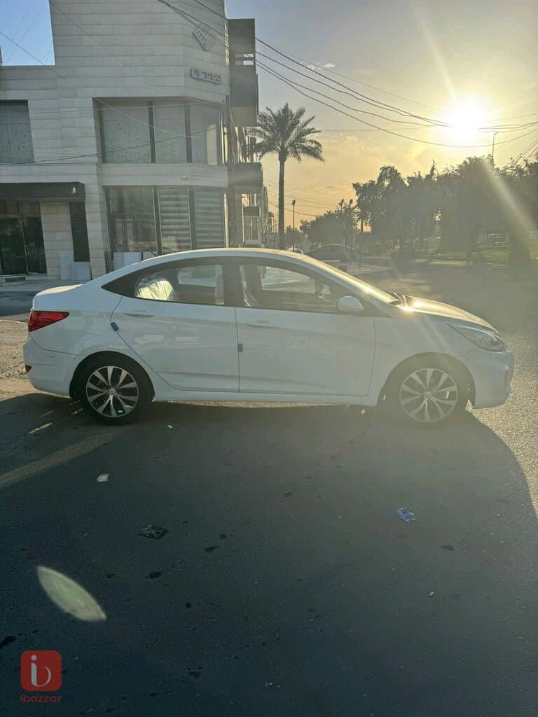 Hyundai Accent GL 4