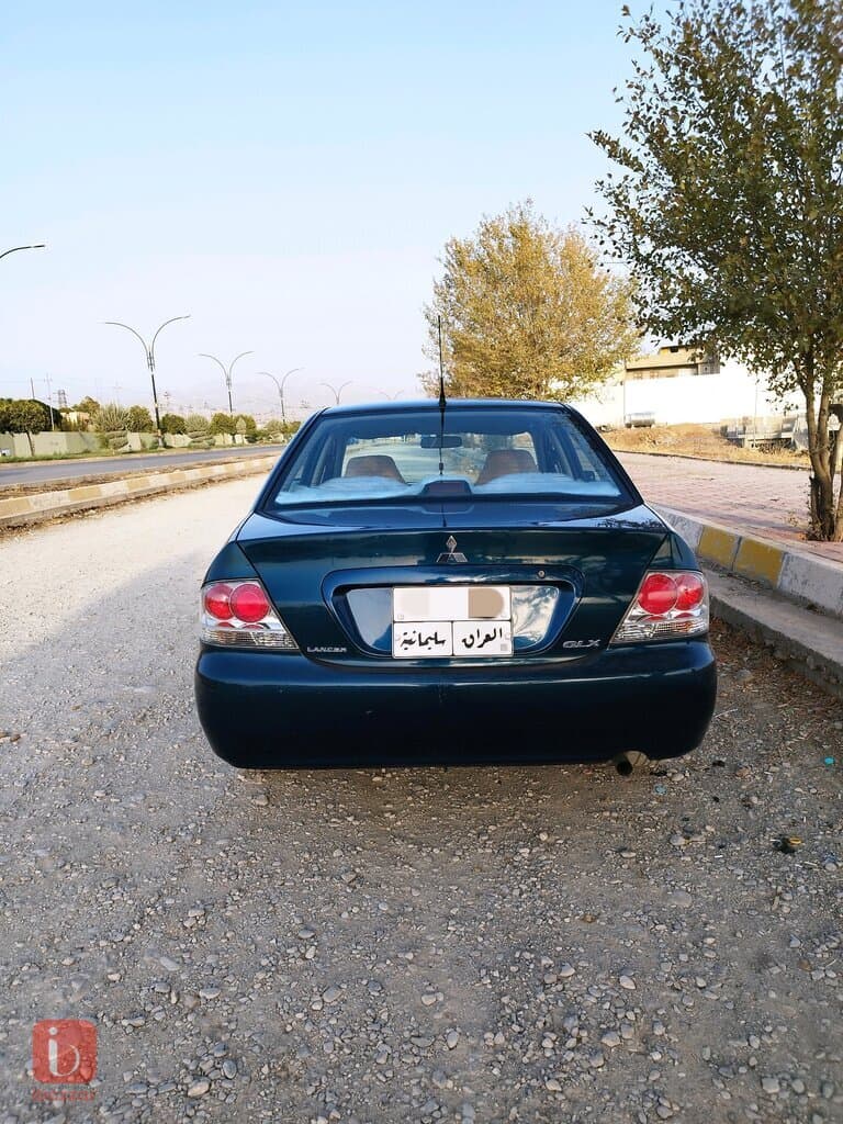 Mitsubishi Lancer GLX 3