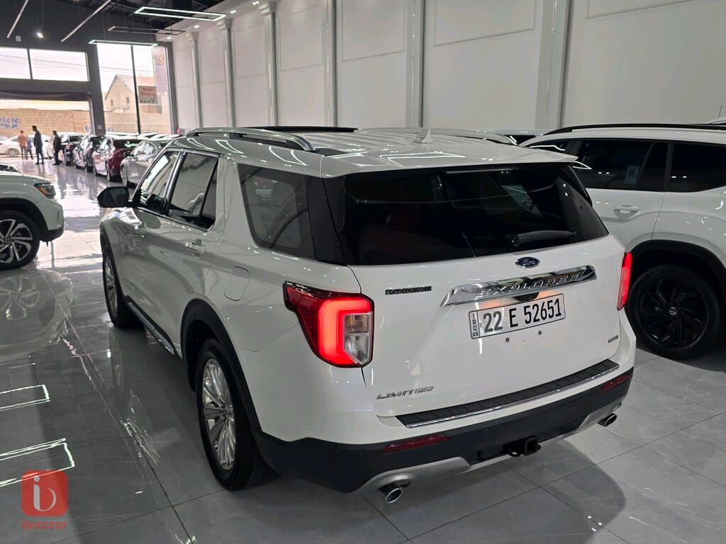 Ford Explorer Limited 6