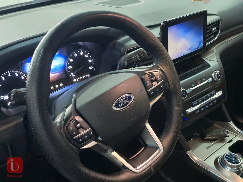 Ford Explorer Limited 10