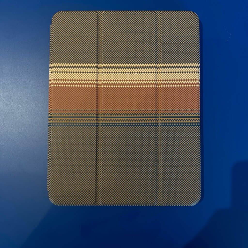 Vintage Southwestern Style Tri-Fold ipad Case – Earthy Tones & Geometric Patterns 2
