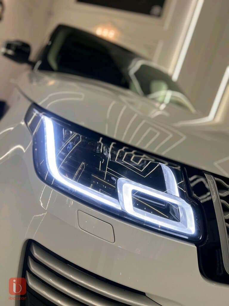 Land Rover Range Rover Vogue 3