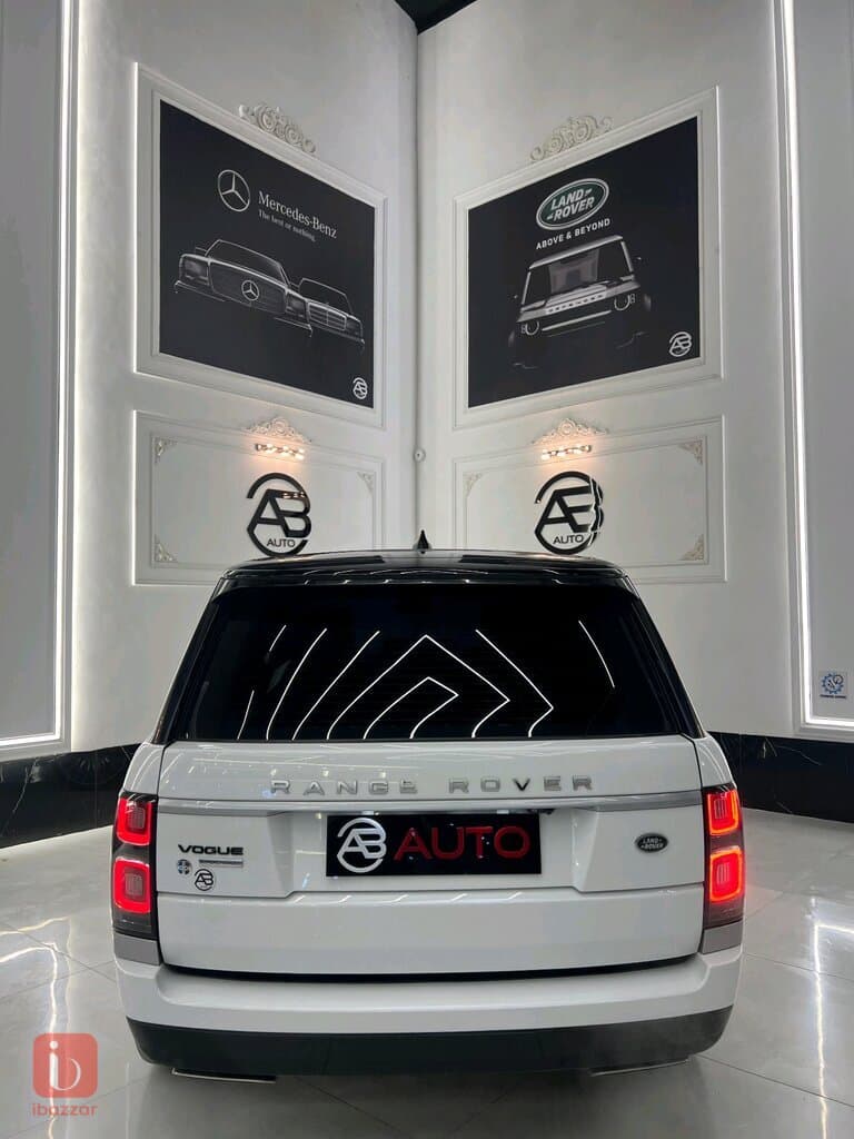 Land Rover Range Rover Vogue 5