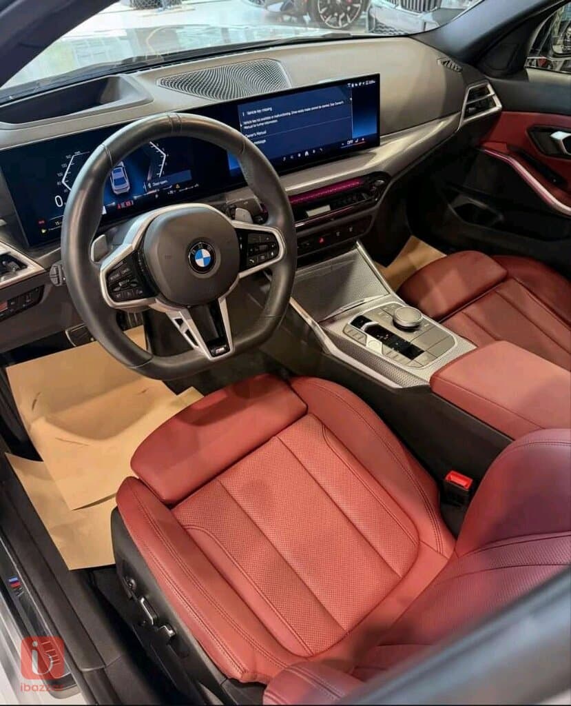 BMW 3-Series 330i 8