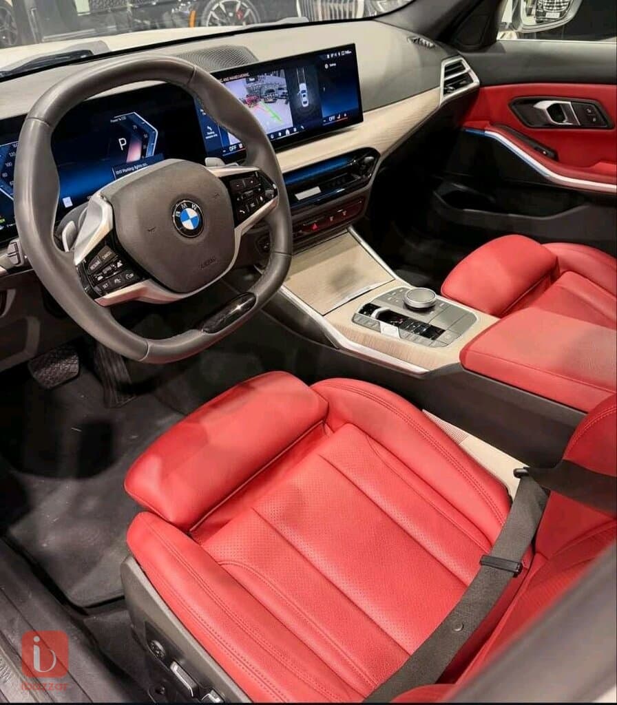 BMW 3-Series 330i 8