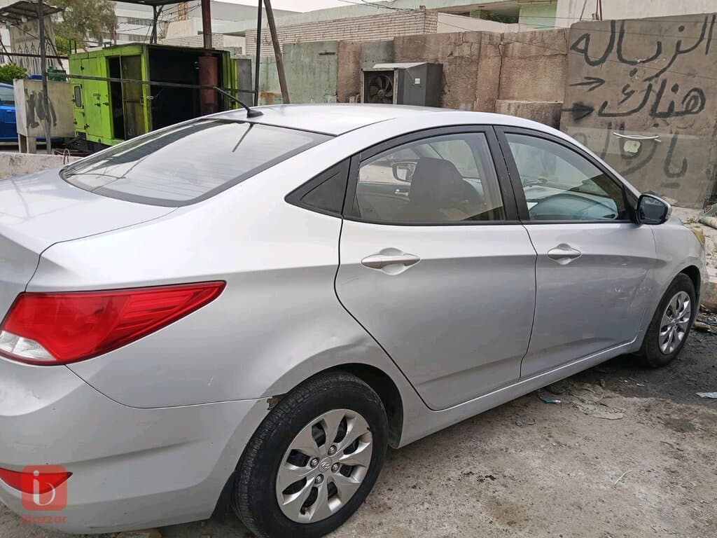 Hyundai Accent 1