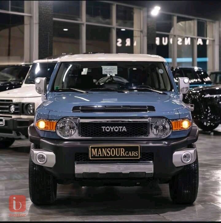 Toyota Fj Cruiser 1