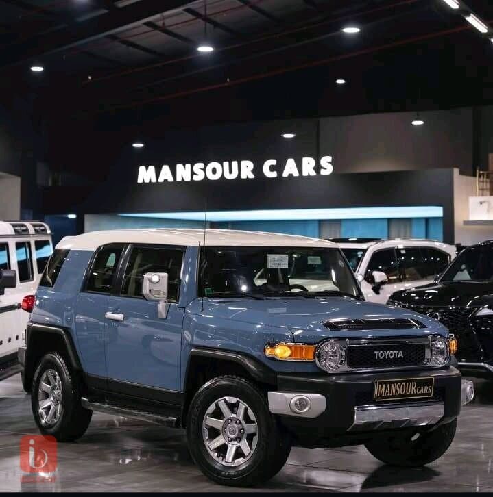 Toyota Fj Cruiser 2