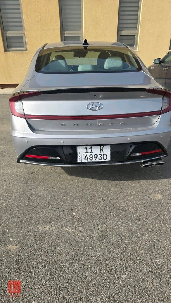 Hyundai Sonata SEL 4
