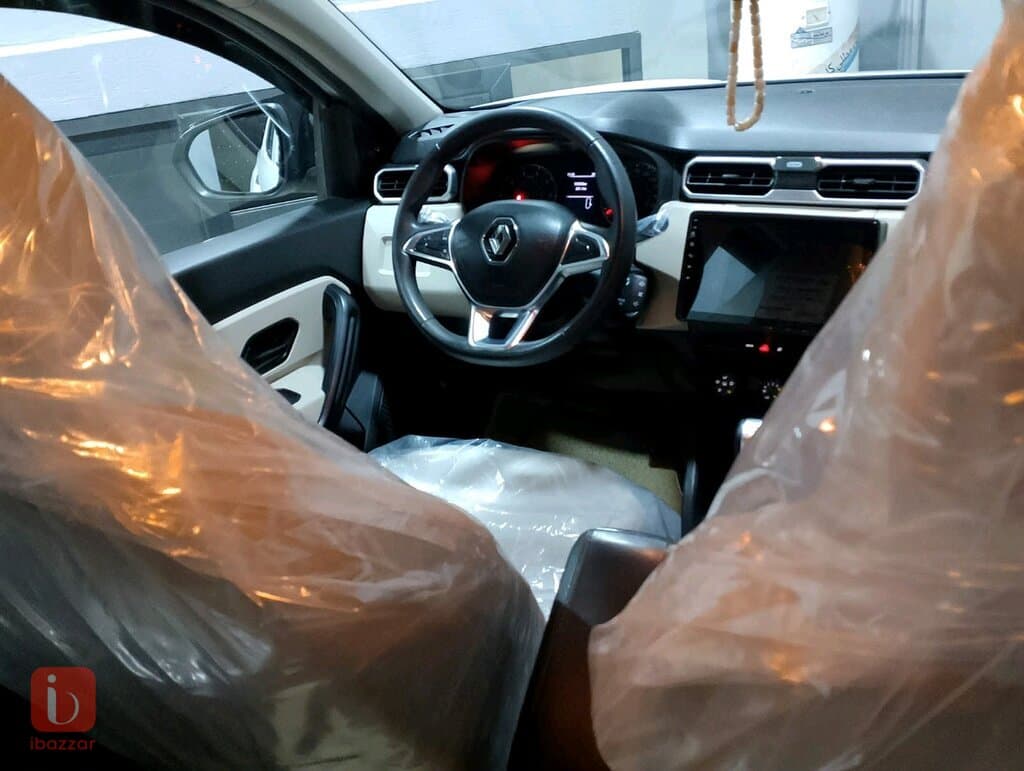 Renault Duster SE 8