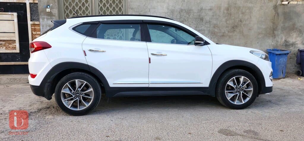 Hyundai Tucson 11