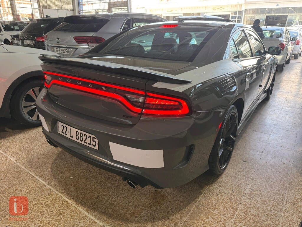 Dodge Charger GT Plus 8