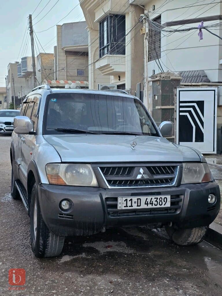 Mitsubishi Pajero 4WD 5 Door