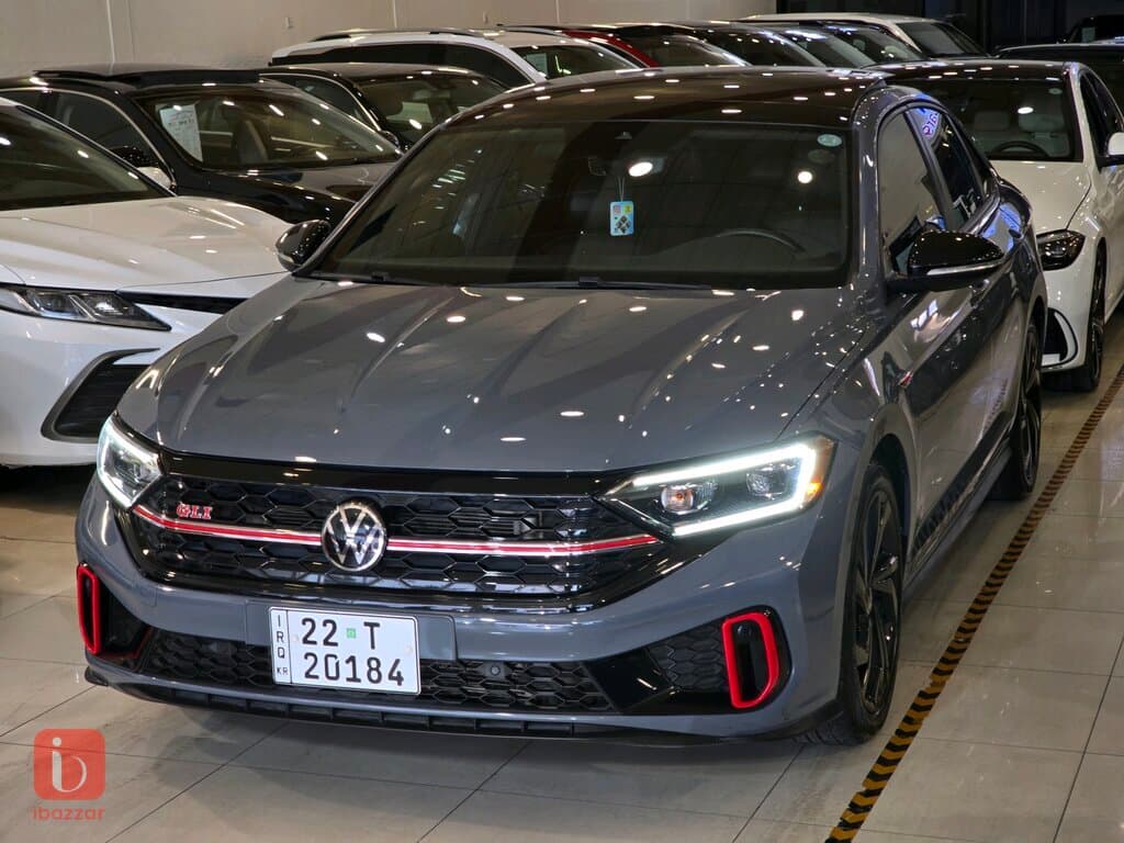 Volkswagen Jetta GLI 3