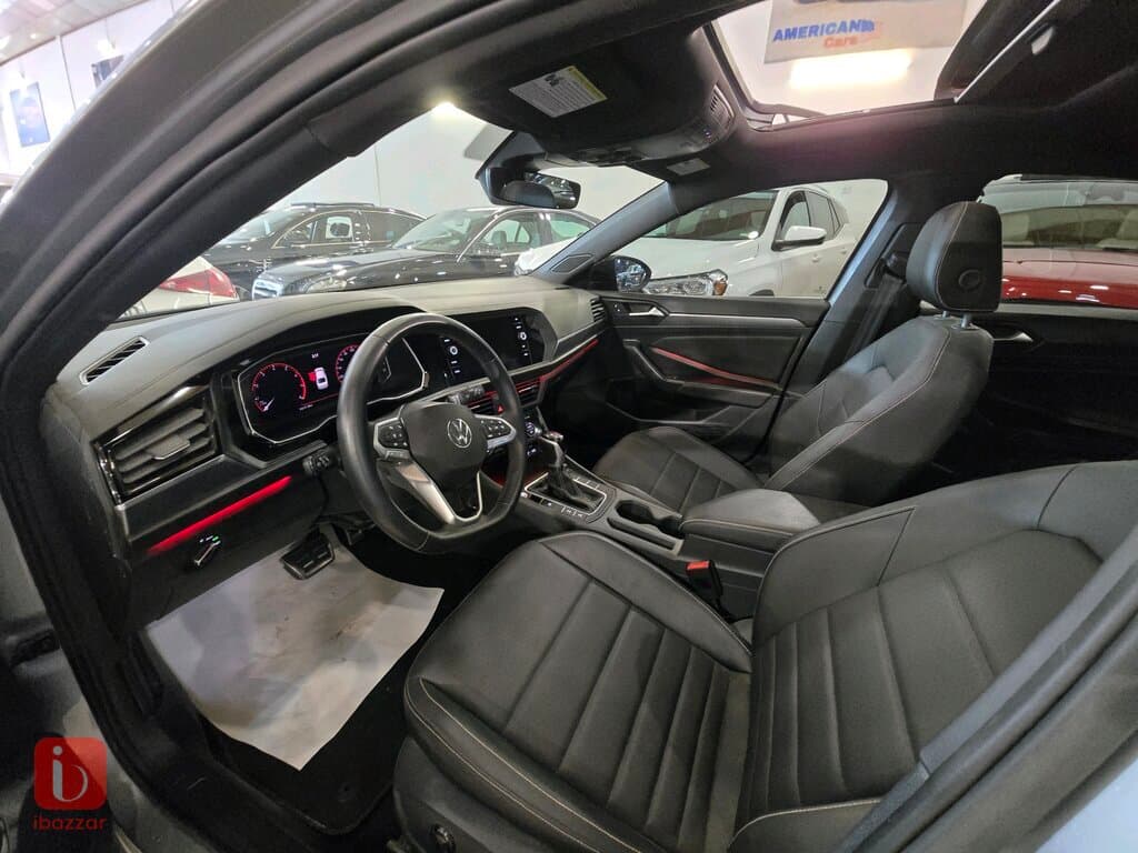 Volkswagen Jetta SEL 6