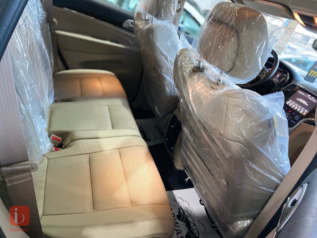 Jeep Grand Cherokee Limited 6