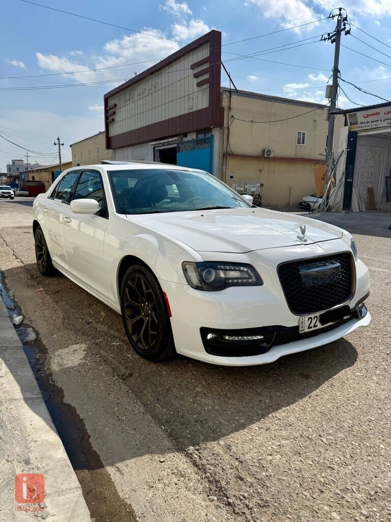 Chrysler 300 S 1